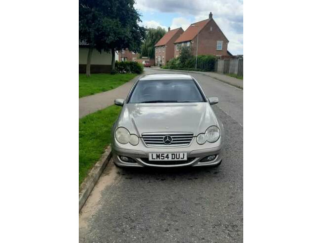 2004 Mercedes C180 MOT June 2024 87,500 miles