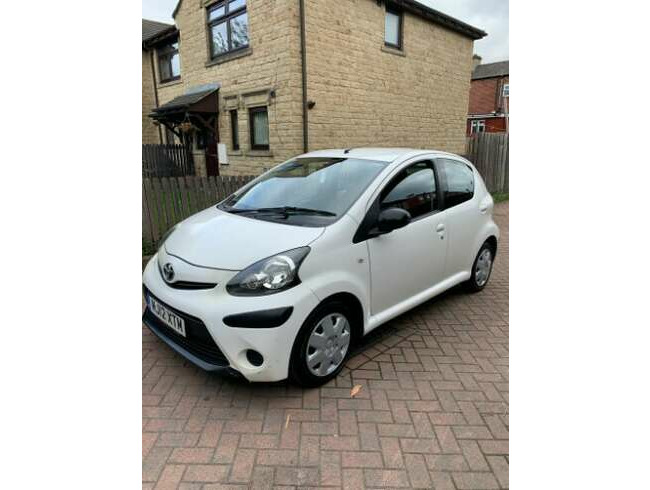 2012 Toyota Aygo 1.0 Free Road Tax Hpi Clear Bargain at £1995