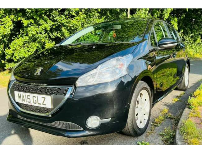 2015 Peugeot 208, Low Mileage