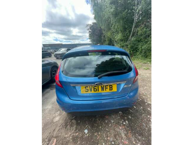 2011 Ford Fiesta, Manual, Petrol