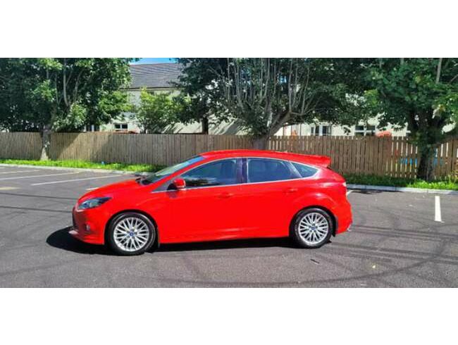 2013 Ford, Focus, Hatchback, Manual, 1560 (cc), 5 Doors