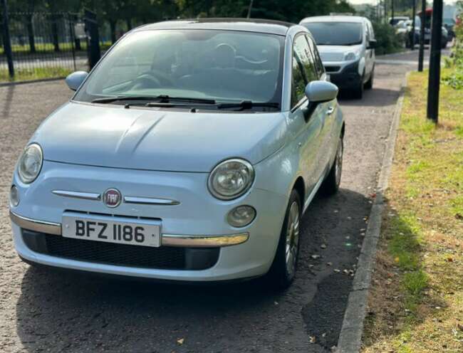 2010 Fiat 500 Lounge