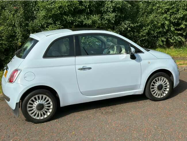 2010 Fiat 500 Lounge