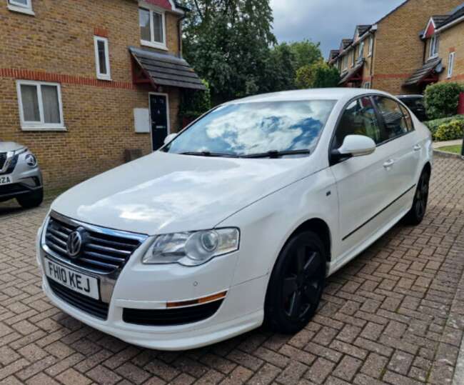 2010 Volkswagen Passat Bluemotion