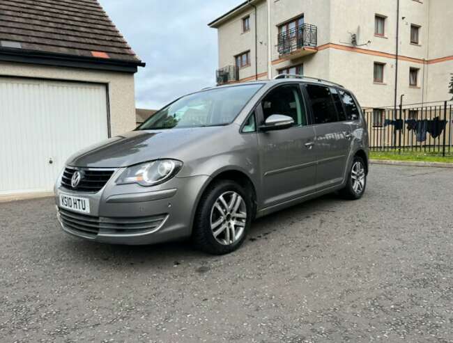 2010 Volkswagen Touran 1.9Tdi for Sale / Swap