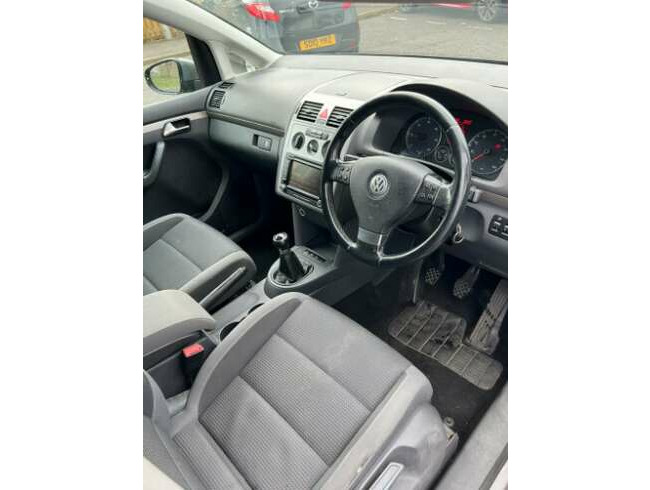 2010 Volkswagen Touran 1.9Tdi for Sale / Swap