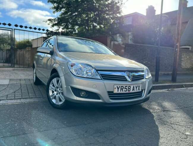 Vauxhall Astra elite 1.6 2008