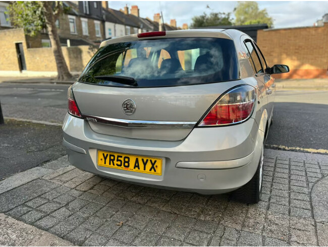 Vauxhall Astra elite 1.6 2008