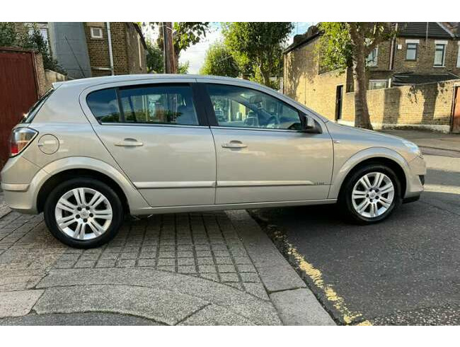 Vauxhall Astra elite 1.6 2008