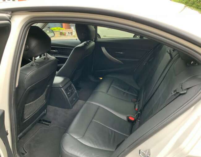 2012 BMW, 3 SERIES, Saloon, Manual, 1995 (cc), 4 doors