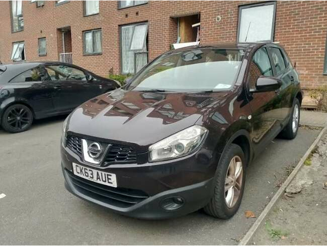 2013 Nissan QASHQAI Acenta, Manual Hatchback 1.5dci, 5 doors