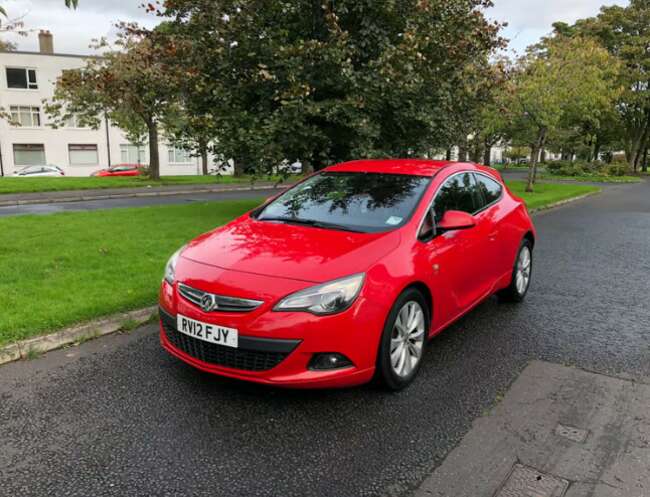 2012 Vauxhall Astra GTC CDTI