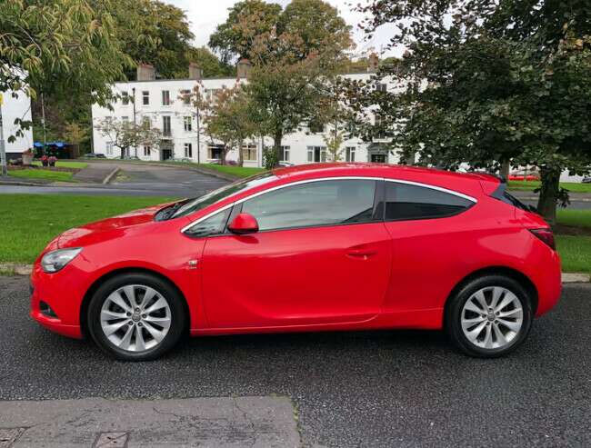 2012 Vauxhall Astra GTC CDTI