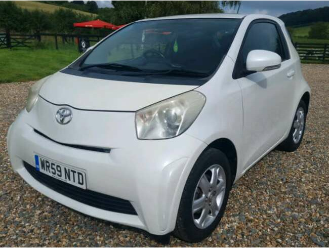 2010 Toyota iQ, 1.0 Petrol, £0 Road Tax, ULEZ, FSH