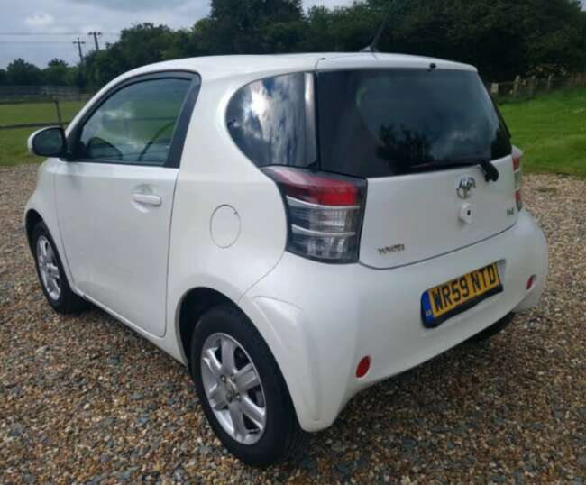 2010 Toyota iQ, 1.0 Petrol, £0 Road Tax, ULEZ, FSH