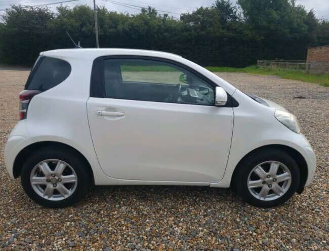 2010 Toyota iQ, 1.0 Petrol, £0 Road Tax, ULEZ, FSH