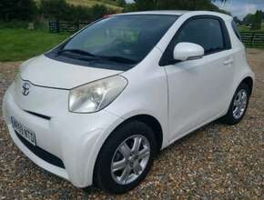 2010 Toyota iQ, 1.0 Petrol, £0 Road Tax, ULEZ, FSH