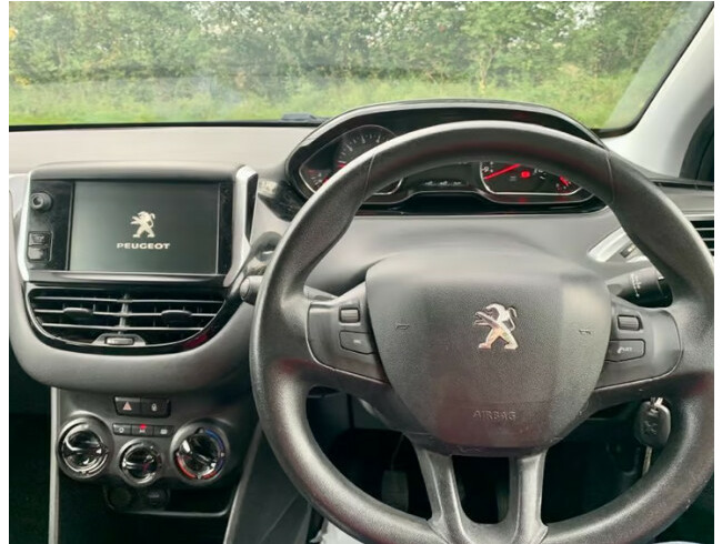 2013 Peugeot 208 Active