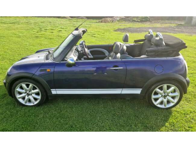 2004 Mini Cooper 1 Convertible