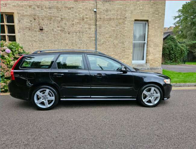 2010 Volvo V50 R-Design Automatic