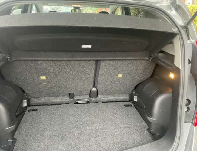 Nissan, NOTE, Manual, 5 doors Great Condition, less than 28k miles!