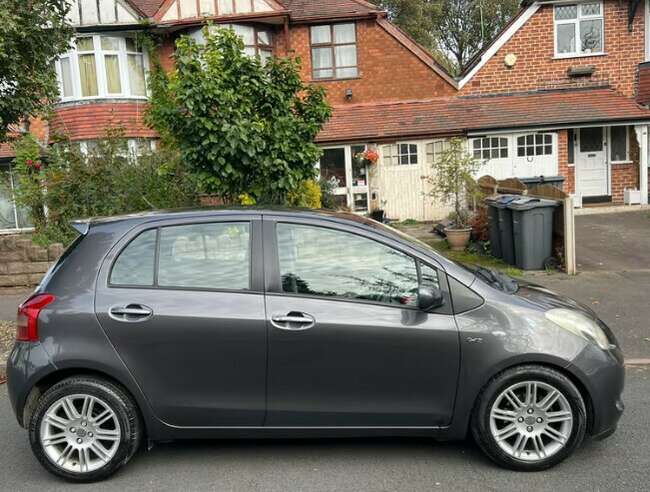 2009 Toyota Yaris 1.4 Diesel SR £30 Years Tax, Sat / Nav, Spoiler, 60+MPG