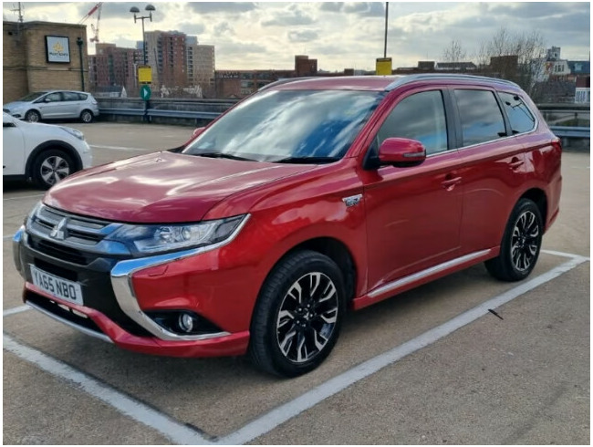 2016 Mitsubishi Outlander, Electric Hybrid Tax Free 64000 Miles only M