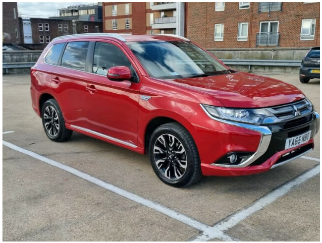 2016 Mitsubishi Outlander, Electric Hybrid Tax Free 64000 Miles only M