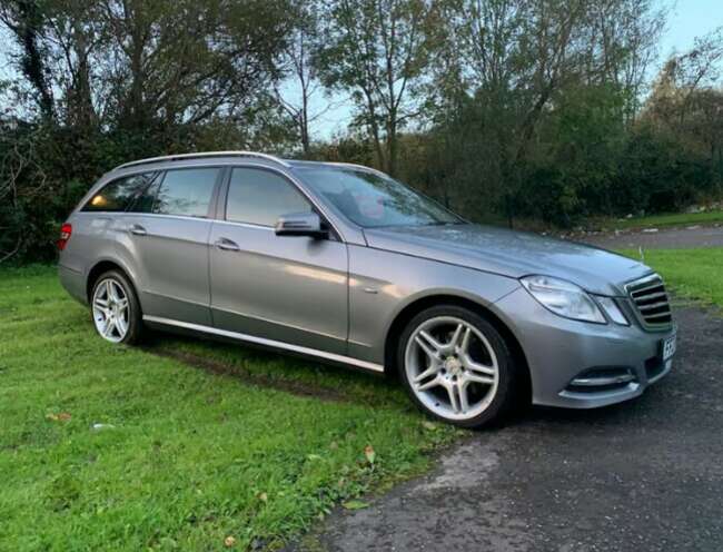 2011 Mercedes Benz E250 Diesel, Estate, Semi-Automatic