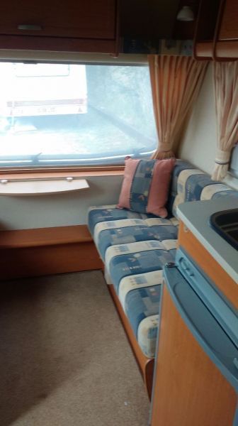 2006 Bailey Ranger 4 beth fixed bed caravan image 4