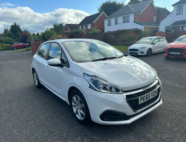 2015 Peugeot 208 - *LOW MILEAGE*