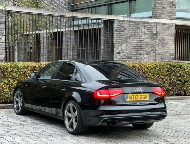 2012 Audi A4 2.0 TDI Black Edition 4dr Diesel Manual Euro 5 (s/s) (177 ps)