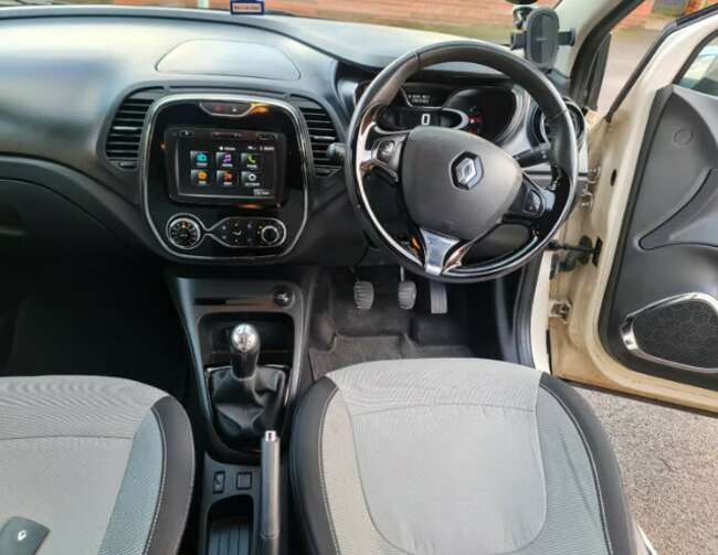 2014 Renault Captur 1.5 Dci, Manual New Mot £ 0 Tax