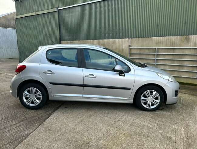 2011 Peugeot 207 1.4 HDI