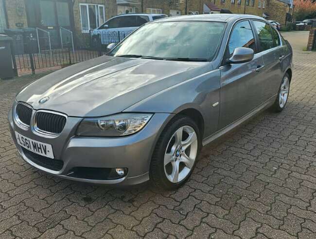 2011 BMW 318i 3 Series, Petrol 1995cc Automatic Euro 6 grey MOT