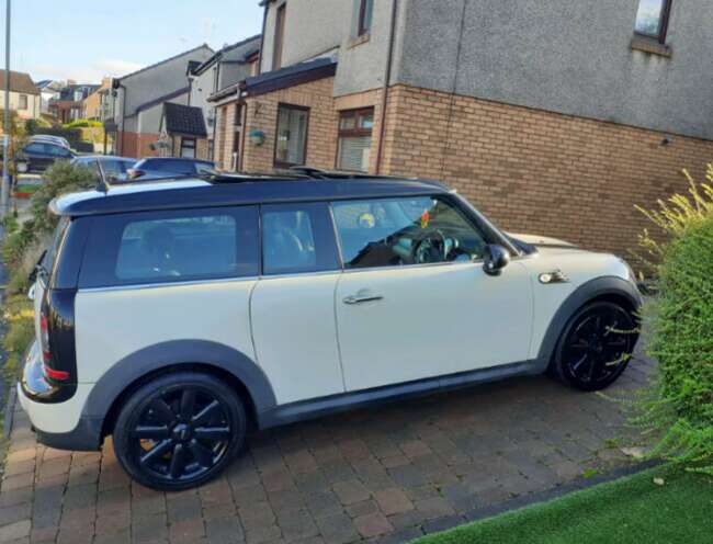 2009 Mini Cooper Clubman With A Full Years Mot