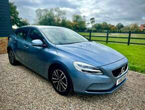 2017 Volvo V40 Momentum