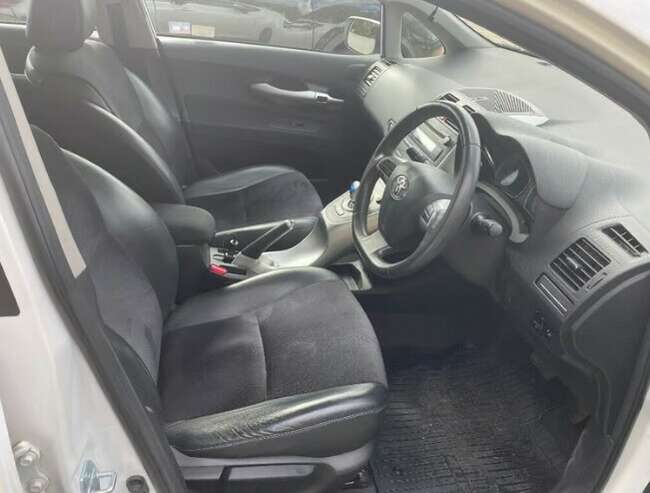 2010 Toyota, Auris, Hatchback, Semi-Auto, 1798 (cc), 5 Doors