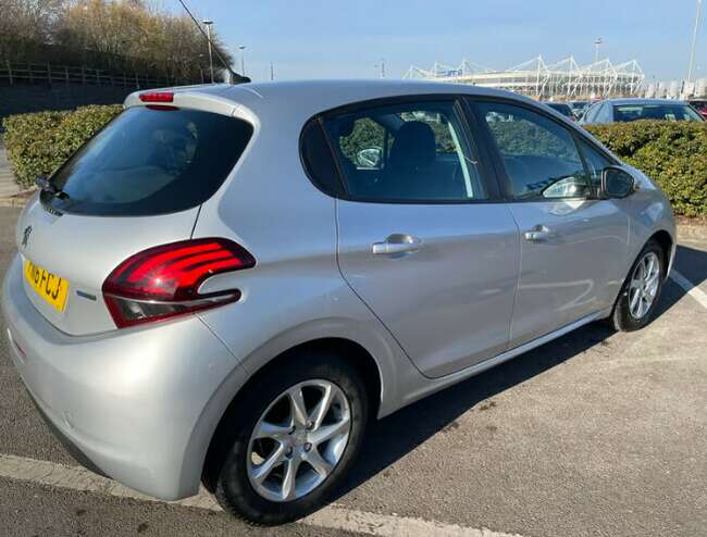 2016 Peugeot 208 Active 5dr h/back with low mileage, 12 months MOT for sale
