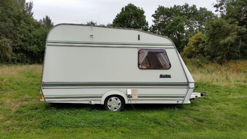 1988 Compass Omega 360 2 berth lightweight caravan model image 2