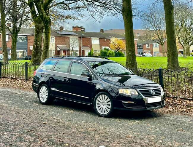 2010 Volkswagen Passat HighLine Plus 2.0TDI 140BHP 6 Speeds.