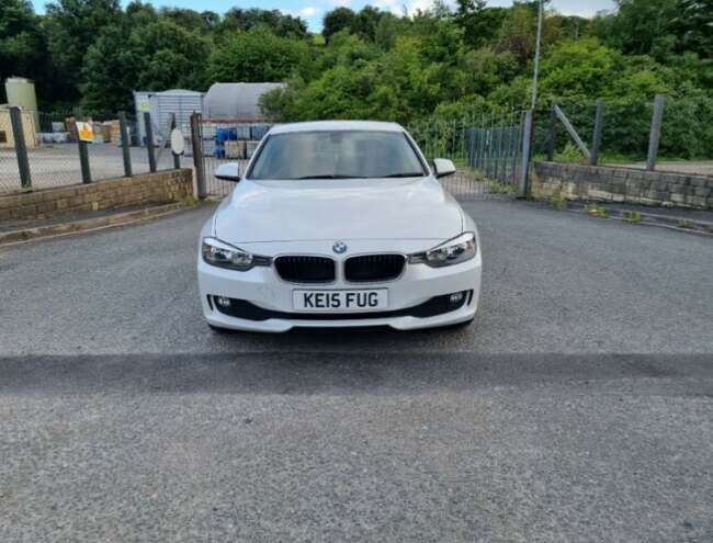 2015 BMW 318D Se Sat Nav