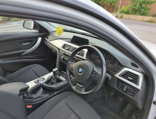 2015 BMW 318D Se Sat Nav