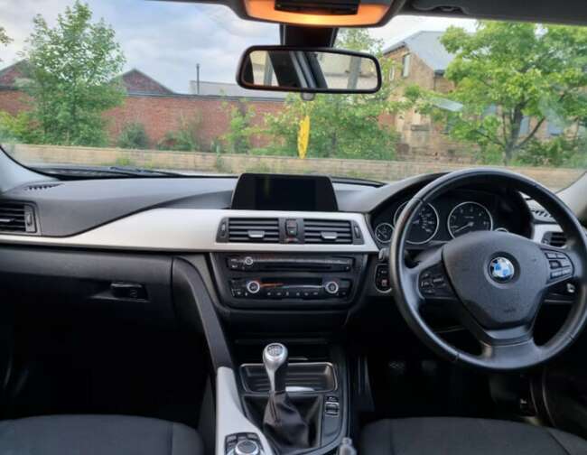 2015 BMW 318D Se Sat Nav