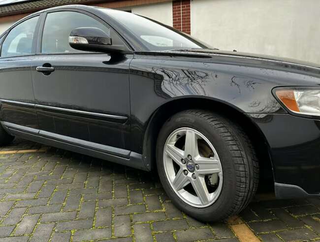 2009 Volvo, S40, Saloon, Manual, 1596 (cc), 4 doors