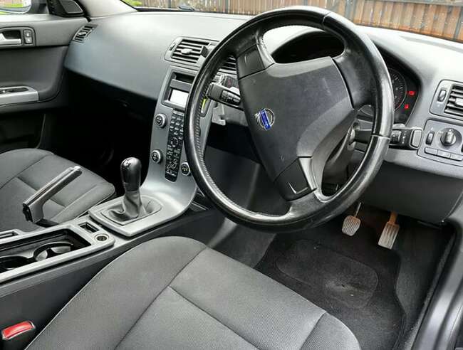 2009 Volvo, S40, Saloon, Manual, 1596 (cc), 4 doors