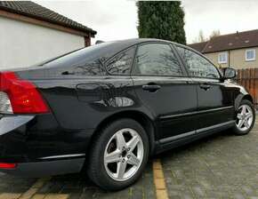 2009 Volvo, S40, Saloon, Manual, 1596 (cc), 4 doors