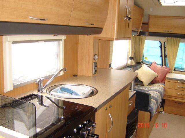2005 Ace Prestige 25 / 4 Berth Touring Caravan image 5