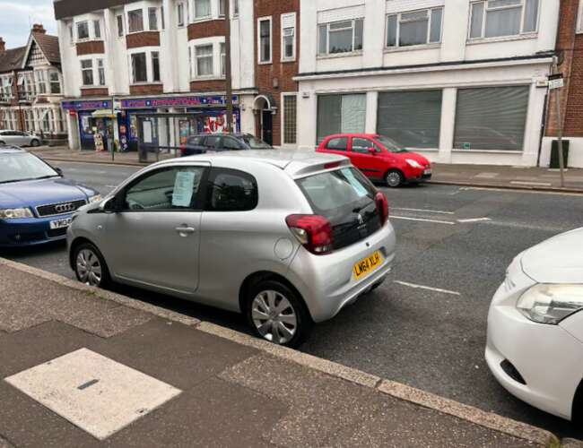 2014 Peugeot, 108, Hatchback, Manual, 998 (cc), 3 doors £0 Road Tax