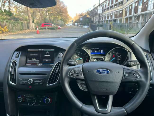 2016 Ford Focus Titanium 1.0 5 Speed Manual